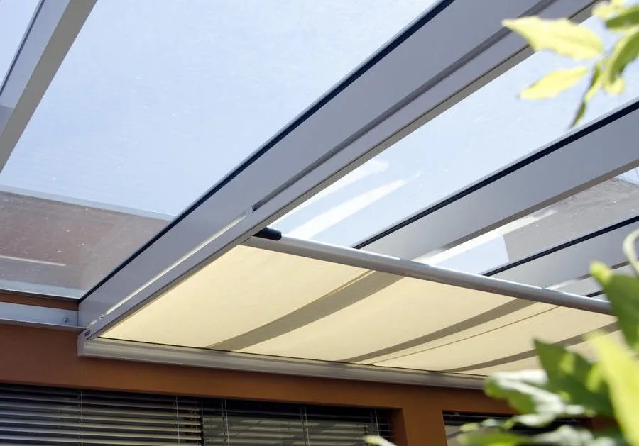 Strešne tende za zimske vrtove.